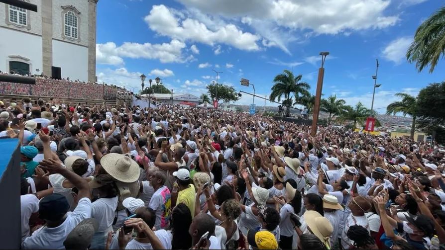 Bomba Assusta Fiéis Durante Cortejo Da Lavagem Do Bonfim