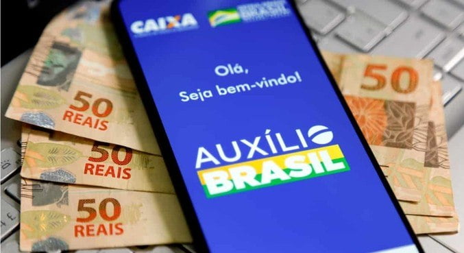 Auxílio Brasil