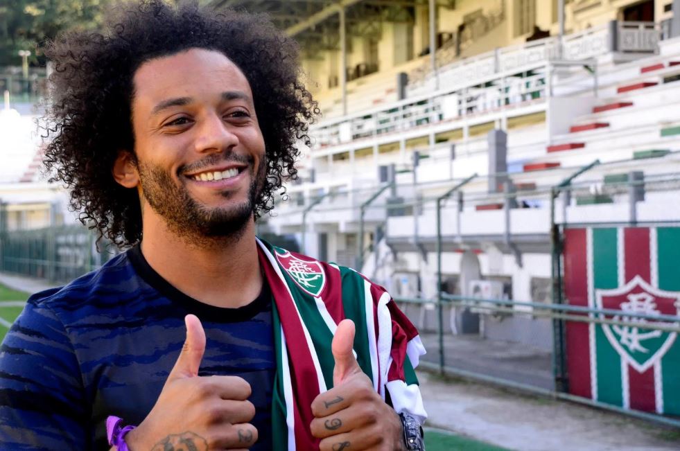 Marcelo Retorna Ao Brasil Para Defender Clube Do Coração