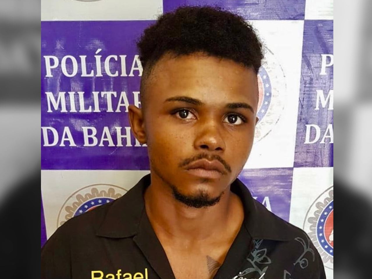 Polícia Militar De Paulo Afonso Prende Homem Acusado De Tráfico De Drogas No Btn Iii