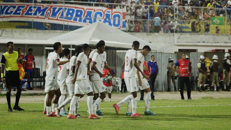 Bahia Vence Com Reservas E Rebaixa Doce Mel No Campeonato Baiano