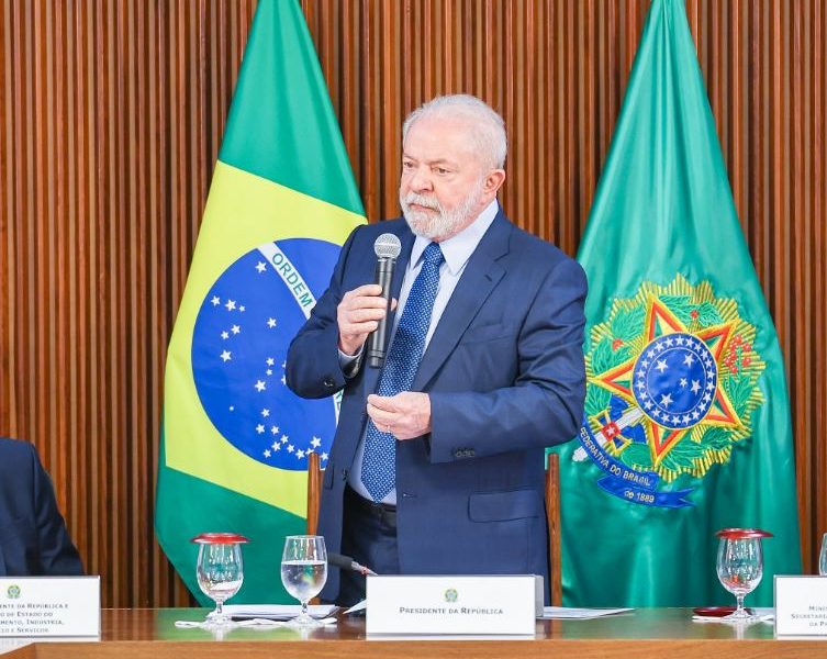 Lula Não Descarta Disputar Reeleição Em 2026
