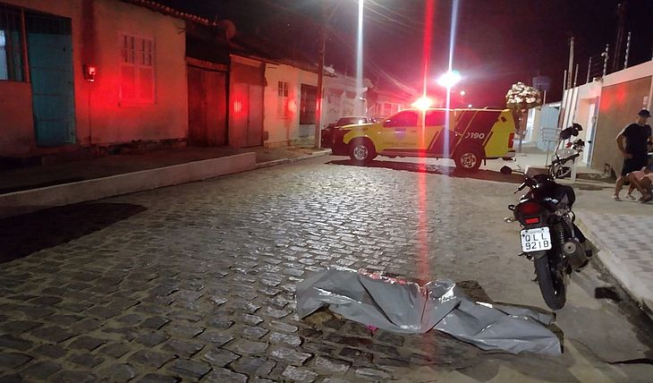 Mulher É Morta Esfaqueada Na Porta De Casa Em Arapiraca 