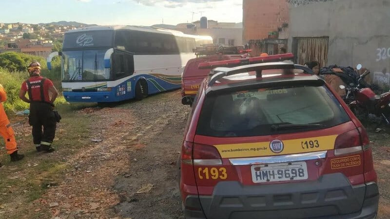 Músico Morre Esmagado Durante Manutenção Do Ônibus Da Banda