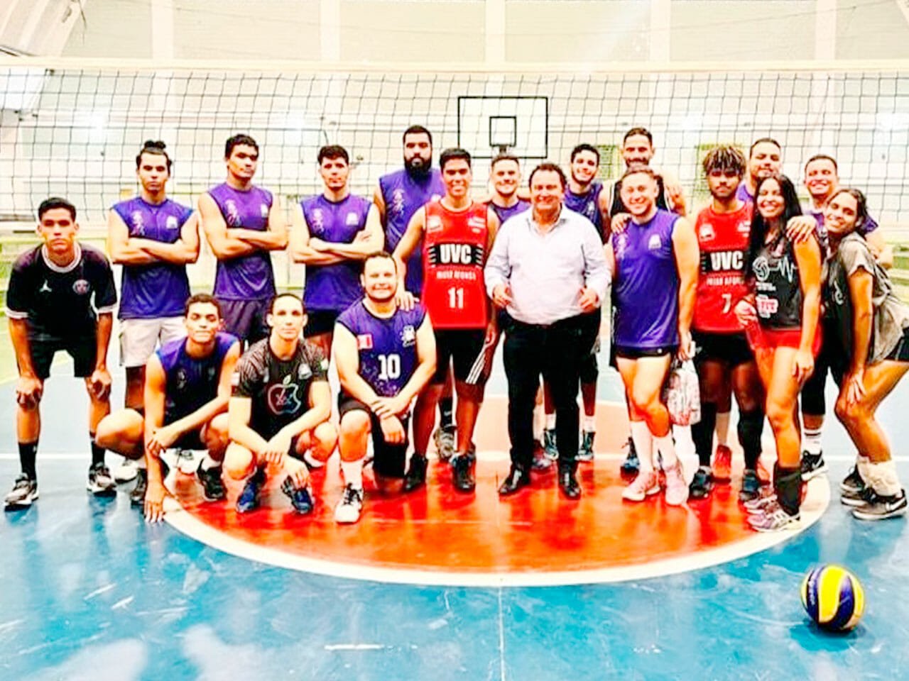 Inclusão Social Através Do Esporte: Vereador Valmir Rocha Apoia União Vôlei Clube