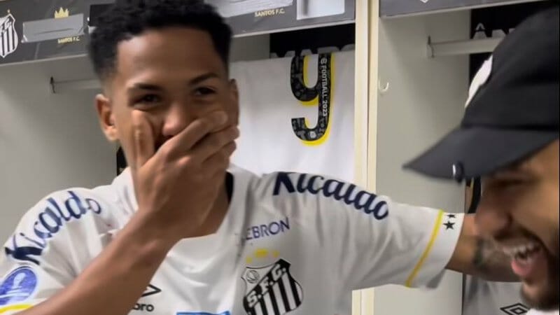 Ângelo Se Emociona Ao Conhecer Neymar Jr. Pessoalmente Após Partida Do Santos