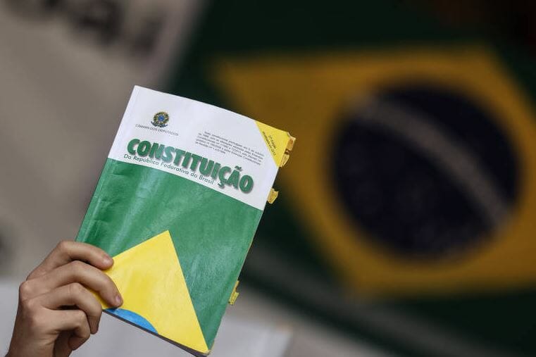 Constituição Federal Agora Em Língua Indígena: O Que Essa Mudança Representa Para O Brasil E Seus Povos Originários?