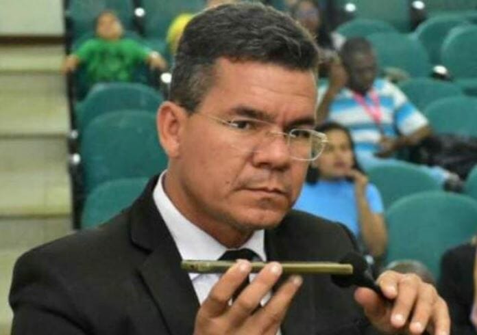 Vereador De Feira De Santana É Agredido Por Por Ex-Assessor Em Campo De Futebol: &Quot;Fiquei Desacordado&Quot;