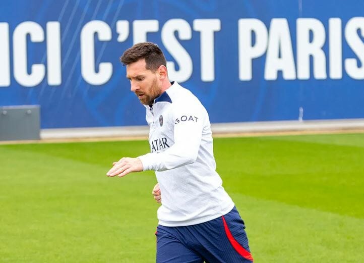 Psg Anuncia Fim Da Suspensão De Messi E Craque Argentino Volta Aos Treinos