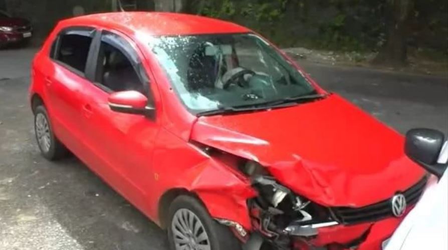 Roubo De Carro Em Salvador Resulta Em Um Suspeito Morto E Outro Ferido