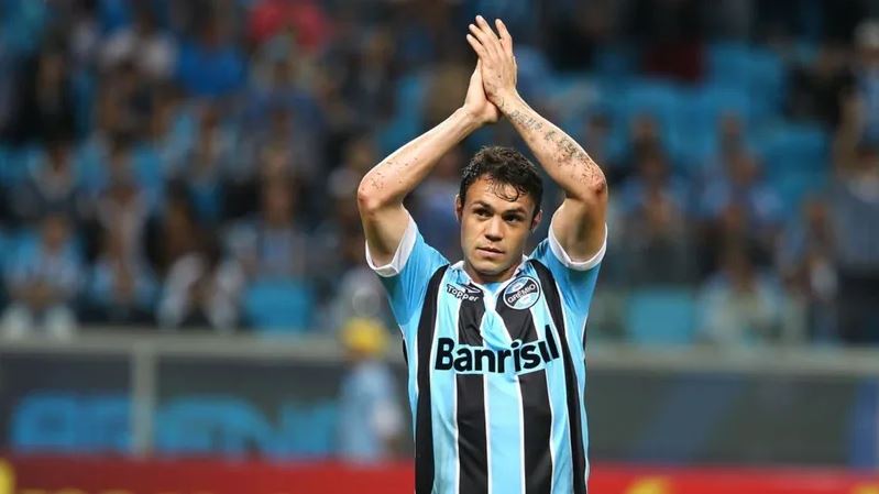 Ex-Atacante Do Grêmio, Kleber Gladiador, Tem Prisão Decretada Por Não Pagar Pensão