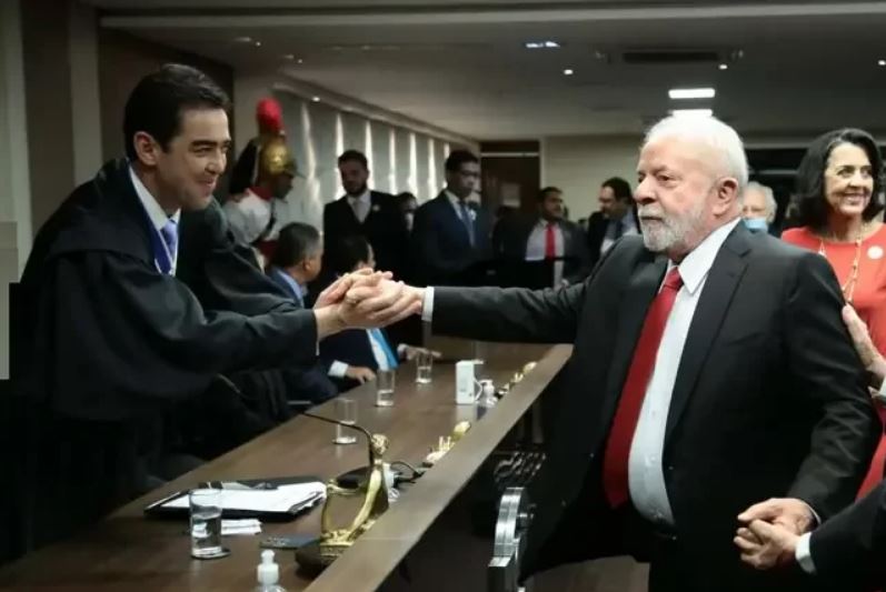 Lula Acena À Bahia: Bruno Dantas Pode Ser O Próximo Ministro Do Stf