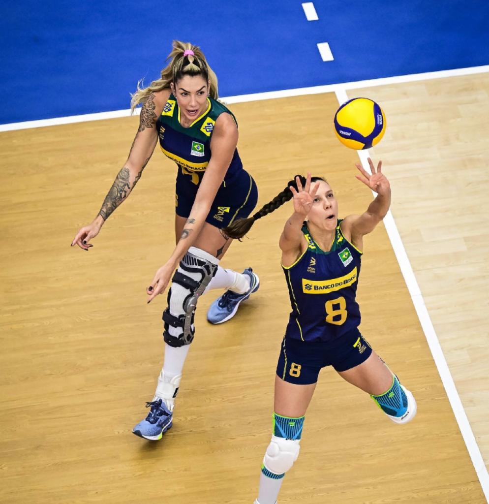 Brasil sofre 2º revés na Liga das Nações Feminina com derrota para EUA