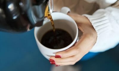 Especialista Adverte: Consumo De Café Ao Acordar Pode Ser Prejudicial À Saúde