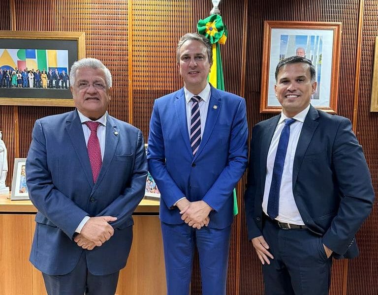 Vereador Marconi Daniel E Deputado Bacelar Conquistam Novo Futuro Para Hospital Nair Alves Em Brasília