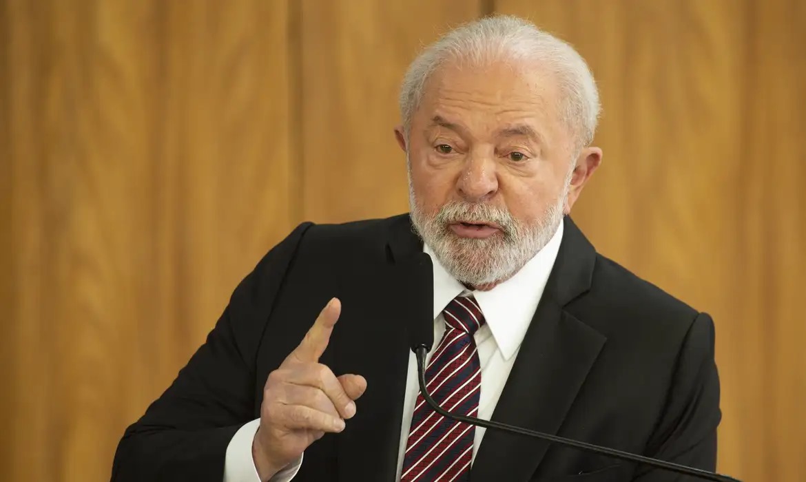 Lula Sanciona Lei Que Cria Bolsas De Qualificação Para Moradores De Rua