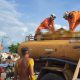 Bombeiros Realizam Resgate De Trabalhador Que Desmaiou Dentro De Caminhão-Pipa Em Paulo Afonso