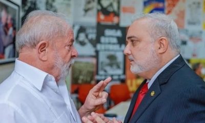 Lula Defende Que A Petrobras Deve Pensar Em Todos Os Brasileiros E Não Apenas Nos Acionistas