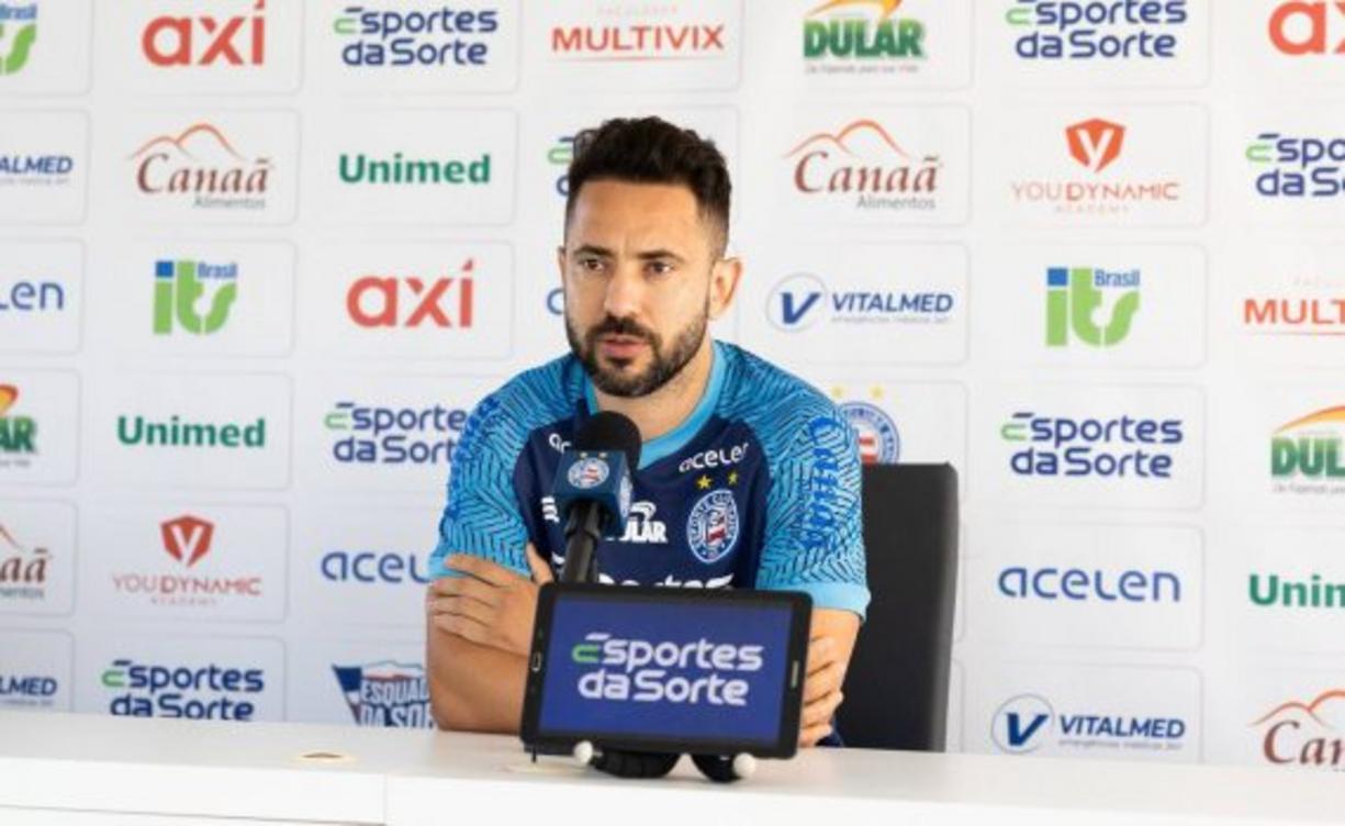 Everton Ribeiro