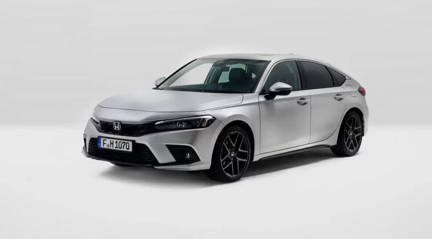 O Civic E:hev Combina Motor A Gasolina 2.0, Motor Elétrico E Bateria De Íons Delítio. (Imagem: Divulgação/Honda)