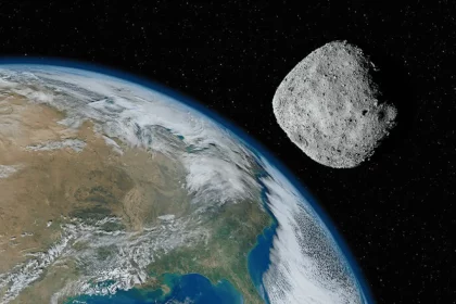 Representação Artística Do Asteroide Bennu Em Rota De Colisão Com A Terra. Crédito: Lukasz Pawel Szczepanski - Shutterstock