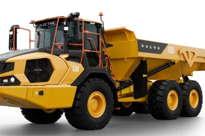 Caminhões Funcionam Por Até 4,5 Horas Em Média Na Maioria Dos Trabalhos (Imagem: Volvo/Divulgação)