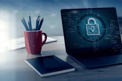 Ilustração De Um Computador Protegido - Imagem: One Photo/Shutterstock