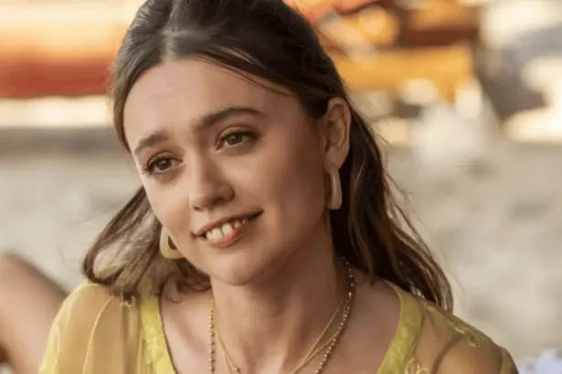 Aimee Lou Wood Em The White Lotus Via Hbo/Reprodução