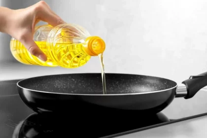 Avião Decolando - Imagem: Muratart/Shutterstock
