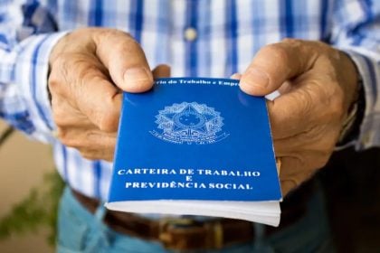 Carteira-De-Trabalho.jpeg