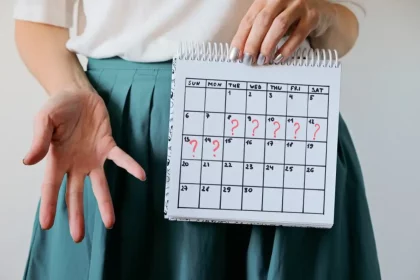 Arte Sobre Ciclo Menstrual - Imagem: Macrovector/Shutterstock