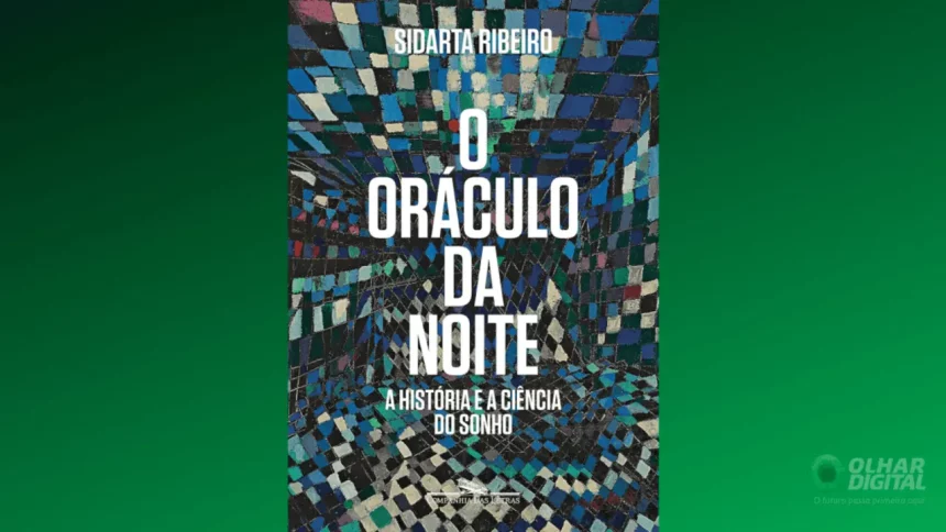 Foto De Um Kindle E Vários Livros No Fundo - Imagem: Matthew Nichols1/Shutterstock.
