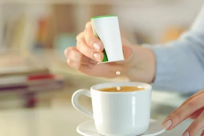 Café Em Uma Xícara / Crédito: Pheelings Media (Shutterstock/Reprodução)
