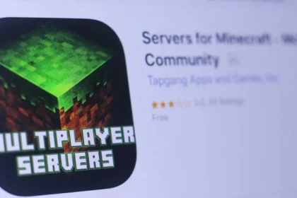 Ilustração Sobre O Multiplayer No Minecraft - Crédito Editorial: Premio Stock / Shutterstock.com