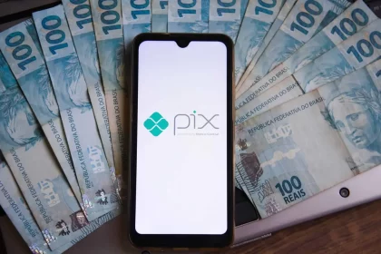 Sistema De Pagamentos É Alvo De Investigação Nos Estados Unidos (Imagem: Saulo Ferreira Angelo/Shutterstock)