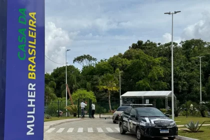 Câmeras De Segurança Registram Momento Em Que Mulher É Agredida Por Ex Na Bahia