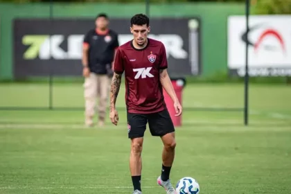 Gabriel Baralhas Durante Treino Do Vitória — Foto: Victor Ferreira/Ec Vitória