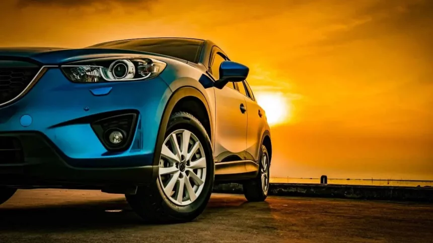 Carro Na Garantia - Imagem: Fahroni / Shutterstock.com