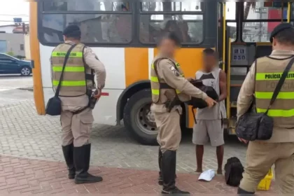 Caso Aconteceu Na Avenida Dorival Caymmi, Bairro De Itapuã.