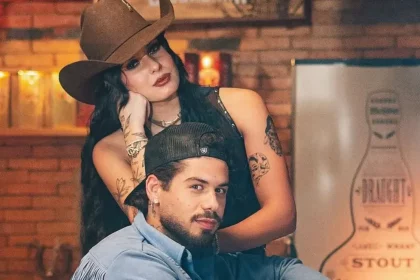 Cantores Estiveram Recentemente Em Londrina, Onde A Boiadeira Mora.