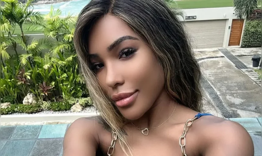 Modelo E Miss Bumbum 2022 Foi Anunciada Como Integrante Do Paiol De A Fazenda. Carol Lekker É Modelo E Esteve Em 'A Grande Conquista'.