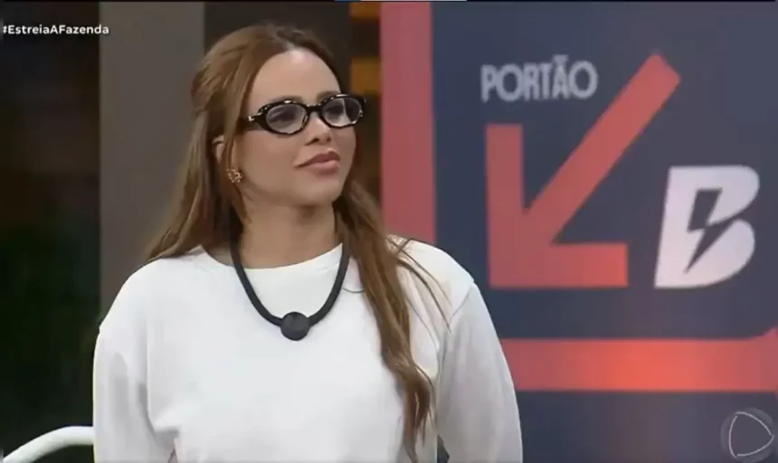 Dentro De 'A Fazenda 17', Gabily Já Virou Alvo Depois De Polemizar Durante Apresentação.