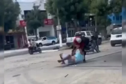 Empresário É Esfaqueado Após Discussão De Trânsito Em Posto De Gasolina Na Bahia.