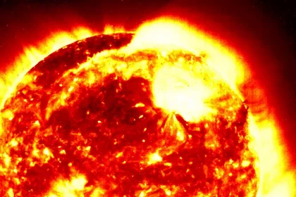 Erupções Solares São Explosões Intensas De Energia Que Ocorrem Na Atmosfera Do Sol. Crédito: D.uzunov - Shutterstock