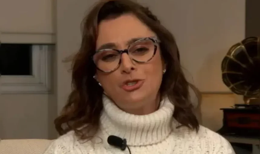 Apresentadora Encarou A Situação Na Última Segunda-Feira (20) E Enquanto Estava Em Uma Padaria Em São Paulo.