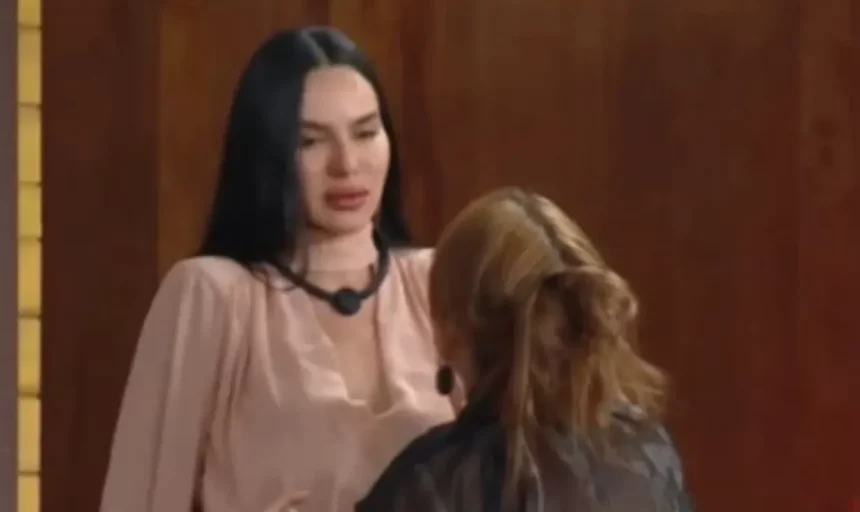 Atriz Venezuelana Não Poupou Críticas Contra Ex-Adversários E Exaltou A Ex-Companheira De Davi Brito.