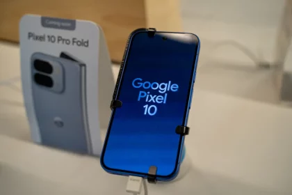 Google Pixel 10 Enfrenta Bug Que Causa Travamento De Apps (Imagem: Erman Gunes / Shutterstock)