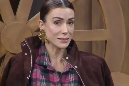Michelle Barros, Saory Cardoso E Tamires Assis Disputam Prova Do Fazendeiro Em 'A Fazenda 17'.