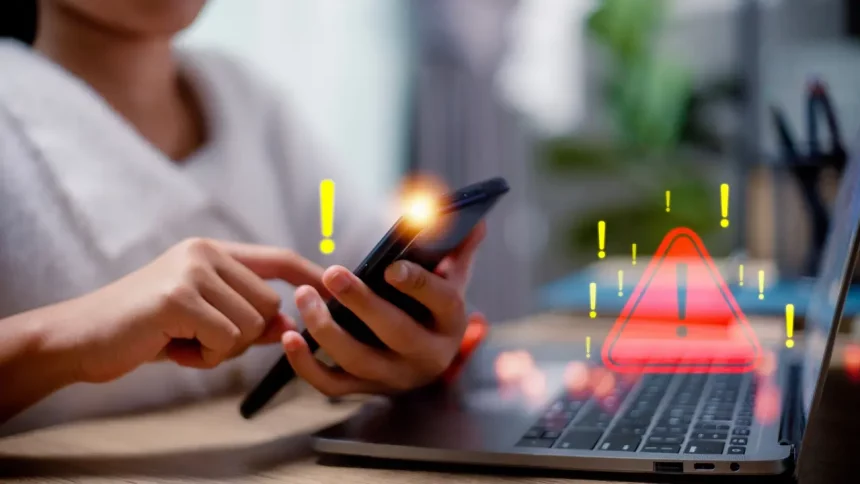 Apple Notifica Engenheiro Alvo De Spyware Em Iphone (Imagem: Family Stock / Shutterstock)
