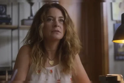 Atriz Acionará As Autoridades E Correrá Contra O Tempo Para Encontrar Menina.  Atriz Acionará As Autoridades E Correrá Contra O Tempo Para Encontrar Menina. 